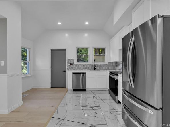 221 Locust Road, Yorktown Heights NY 10598