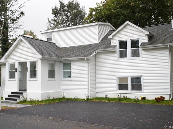 221 Locust Road, Yorktown Heights NY 10598