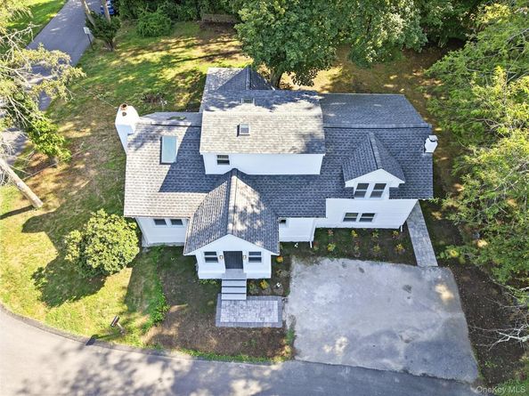 221 Locust Road, Yorktown Heights NY 10598