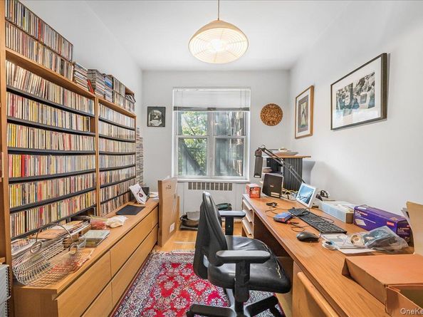 67-66 108th Street B31, Forest Hills NY 11375