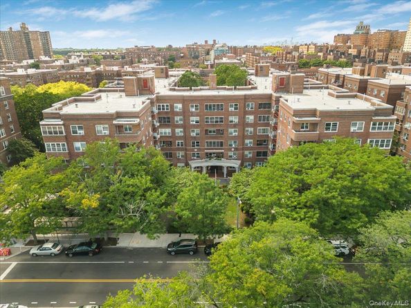 67-66 108th Street B31, Forest Hills NY 11375