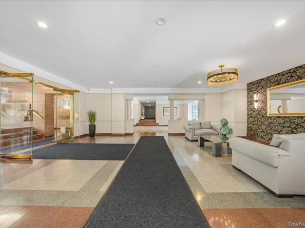 67-66 108th Street B31, Forest Hills NY 11375