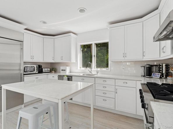 28 Ridge Road, Wainscott NY 11975