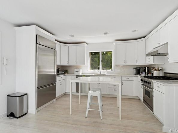 28 Ridge Road, Wainscott NY 11975