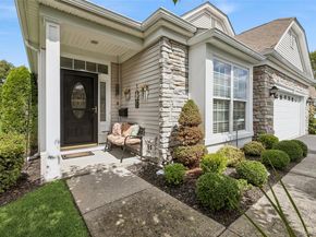25 Louden Loop, Mount Sinai NY 11766