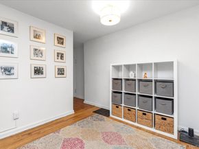 320 Atlantic Avenue D2, East Rockaway NY 11518
