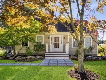 116 Bayview Avenue