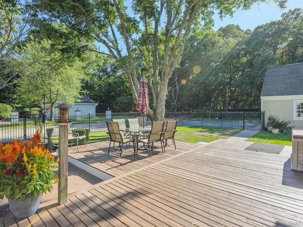116 Bayview Avenue, East Islip NY 11730