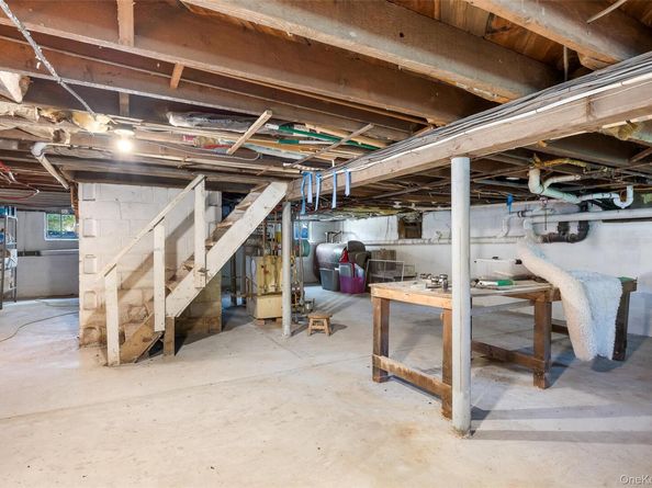 116 Bayview Avenue, East Islip NY 11730