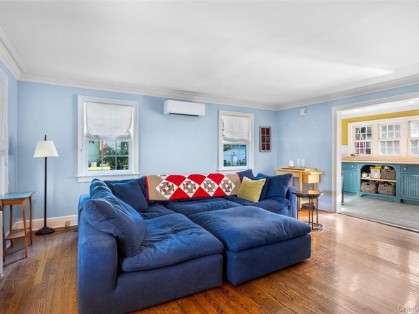 116 Bayview Avenue, East Islip NY 11730