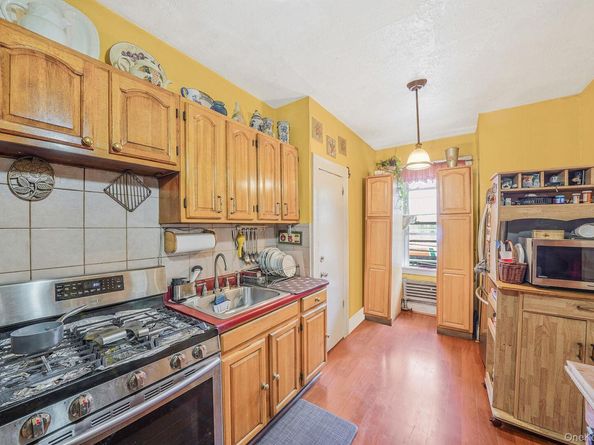 8927 168th Street, Jamaica NY 11432