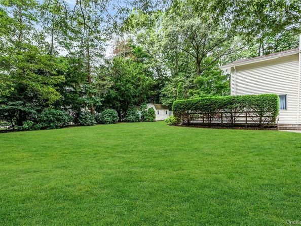 58 Rhoda Avenue, Smithtown NY 11787