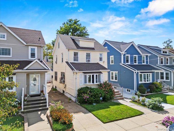 24026 Mayda Road, Rosedale NY 11422