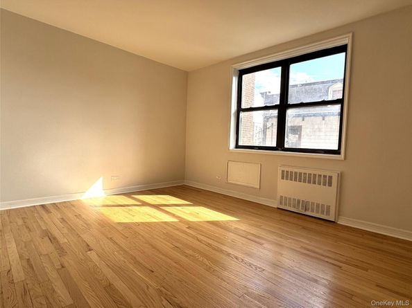 3119 Bailey Avenue 2E, Bronx NY 10463