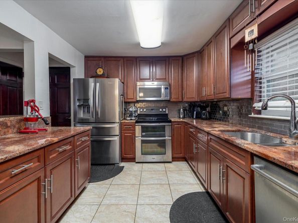 631 Lenore Lane, Elmont NY 11003