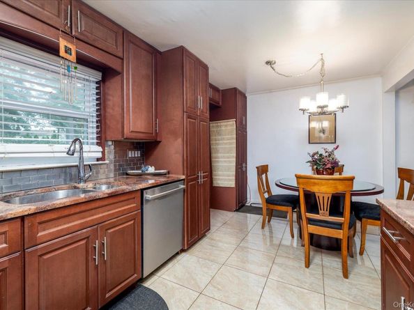 631 Lenore Lane, Elmont NY 11003