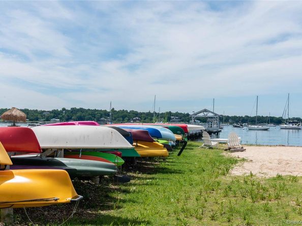 7 Reid Avenue, Port Washington NY 11050