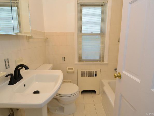 42 Glen Road, Eastchester NY 10709