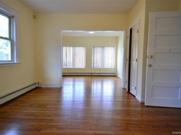 42 Glen Road, Eastchester NY 10709