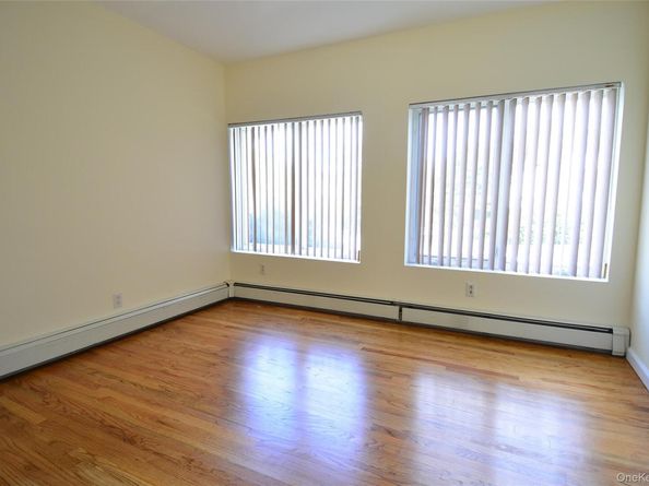 42 Glen Road, Eastchester NY 10709