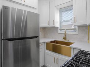 192-23 116th Road, Saint Albans NY 11412