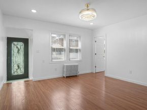 192-23 116th Road, Saint Albans NY 11412
