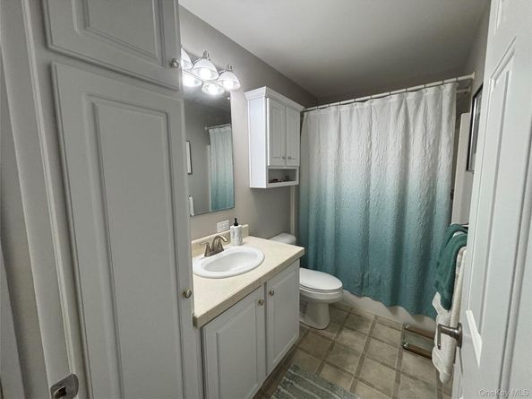 1661 Old Country Road 508, Riverhead NY 11901