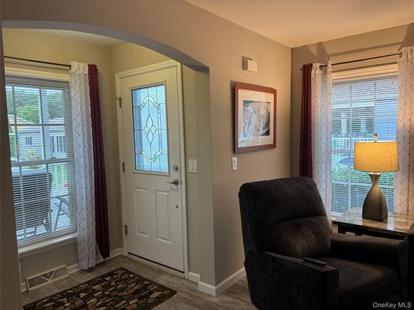 1661 Old Country Road 508, Riverhead NY 11901