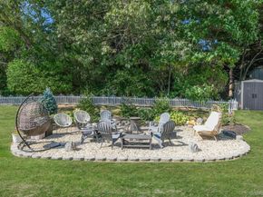 41 Hy Place, Lake Grove NY 11755