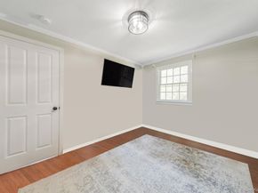 41 Hy Place, Lake Grove NY 11755