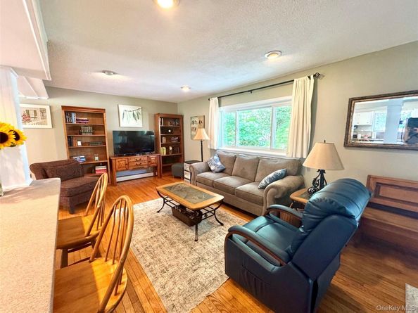 23 Cranford Boulevard, Mastic NY 11950