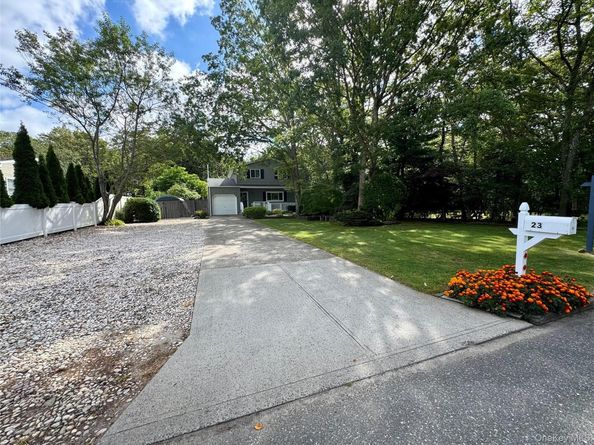 23 Cranford Boulevard, Mastic NY 11950