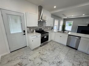 16 Garfield Place, Hempstead NY 11550