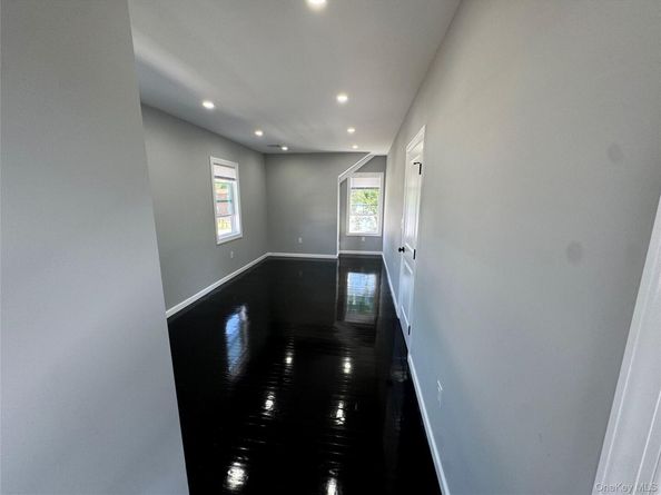 16 Garfield Place, Hempstead NY 11550