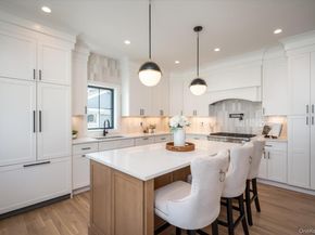 724 Pleasant Avenue, Westbury NY 11590