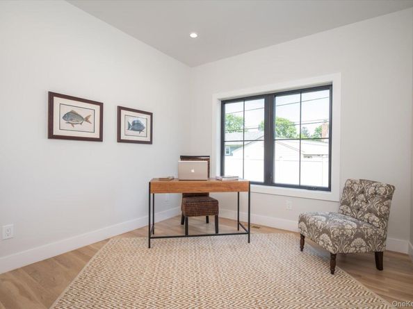 724 Pleasant Avenue, Westbury NY 11590