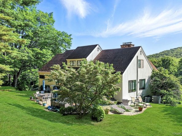 6 Whippoorwill Lake Road, Chappaqua NY 10514
