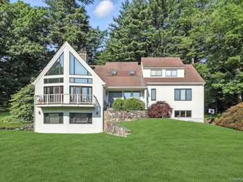 6 Whippoorwill Lake Road