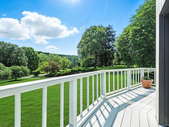 6 Whippoorwill Lake Road, Chappaqua NY 10514