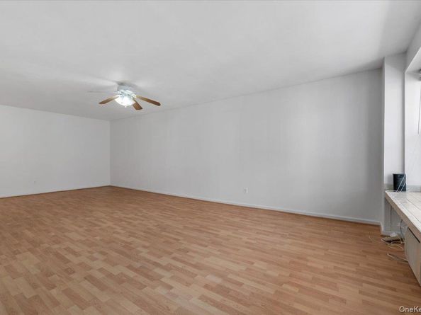 666 Shore Road 3A, Long Beach NY 11561