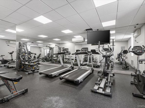 666 Shore Road 3A, Long Beach NY 11561