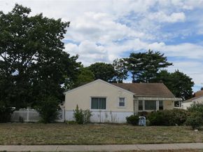 1550 Debra Place, Valley Stream NY 11580