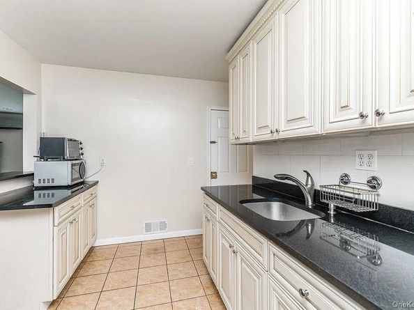 64-64 Bell Boulevard, Bayside NY 11364