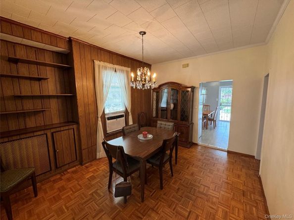 2590 37th Street, Astoria NY 11103