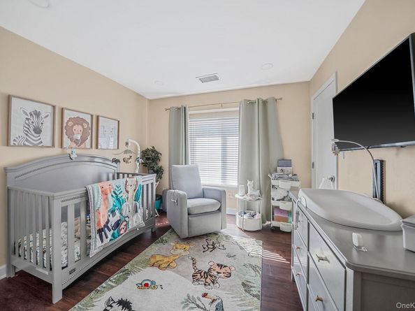 931 Skyline Drive, Coram NY 11727