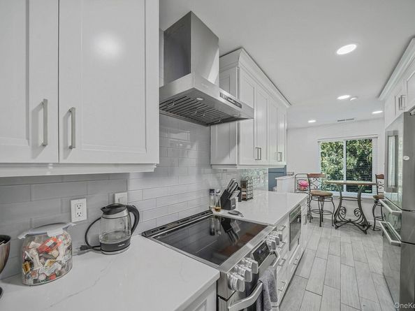 931 Skyline Drive, Coram NY 11727