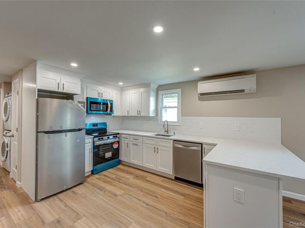 145 Village Circle West, Manorville NY 11949