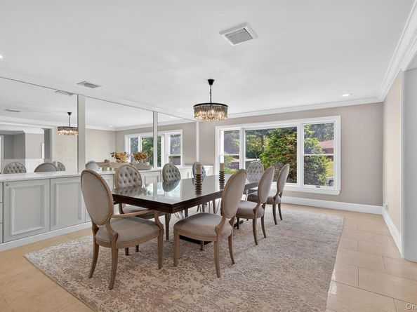 182 Yukon Drive, Woodbury NY 11797