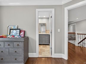 182 Yukon Drive, Woodbury NY 11797