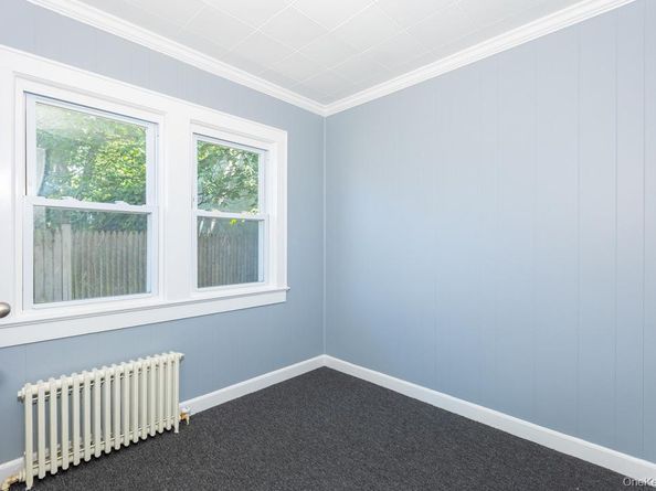 80 Kensington Court, Copiague NY 11726